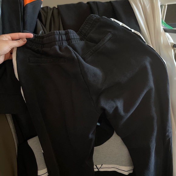 Mani ere De Voir Matching Set - Picture 6 of 7